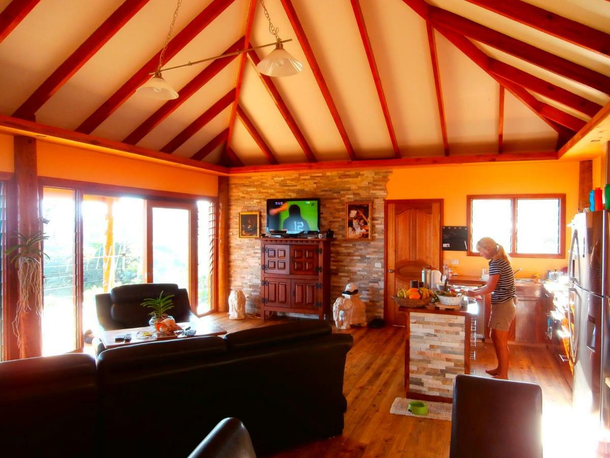 Korovesi Sunshine Villas Savusavu Extérieur photo